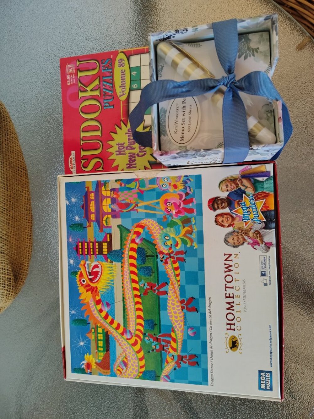 Puzzles and Memo Set